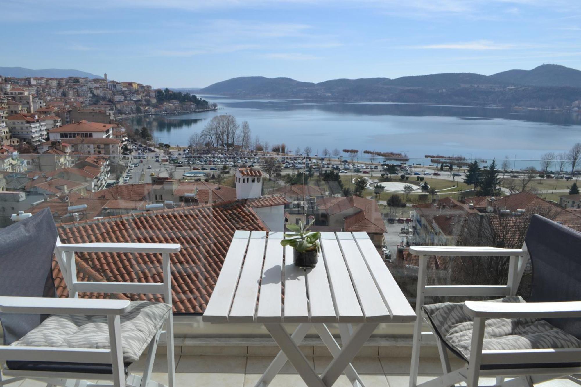Calm Lake Balcony Кастория Экстерьер фото