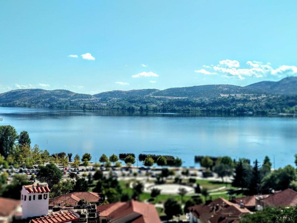 Calm Lake Balcony Кастория Экстерьер фото